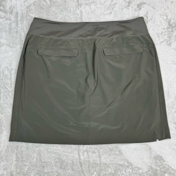 Athleta Soho Skort Skirt Olive Green Pockets Size 16 Tall Hiking Golf Tennis - Picture 9 of 12